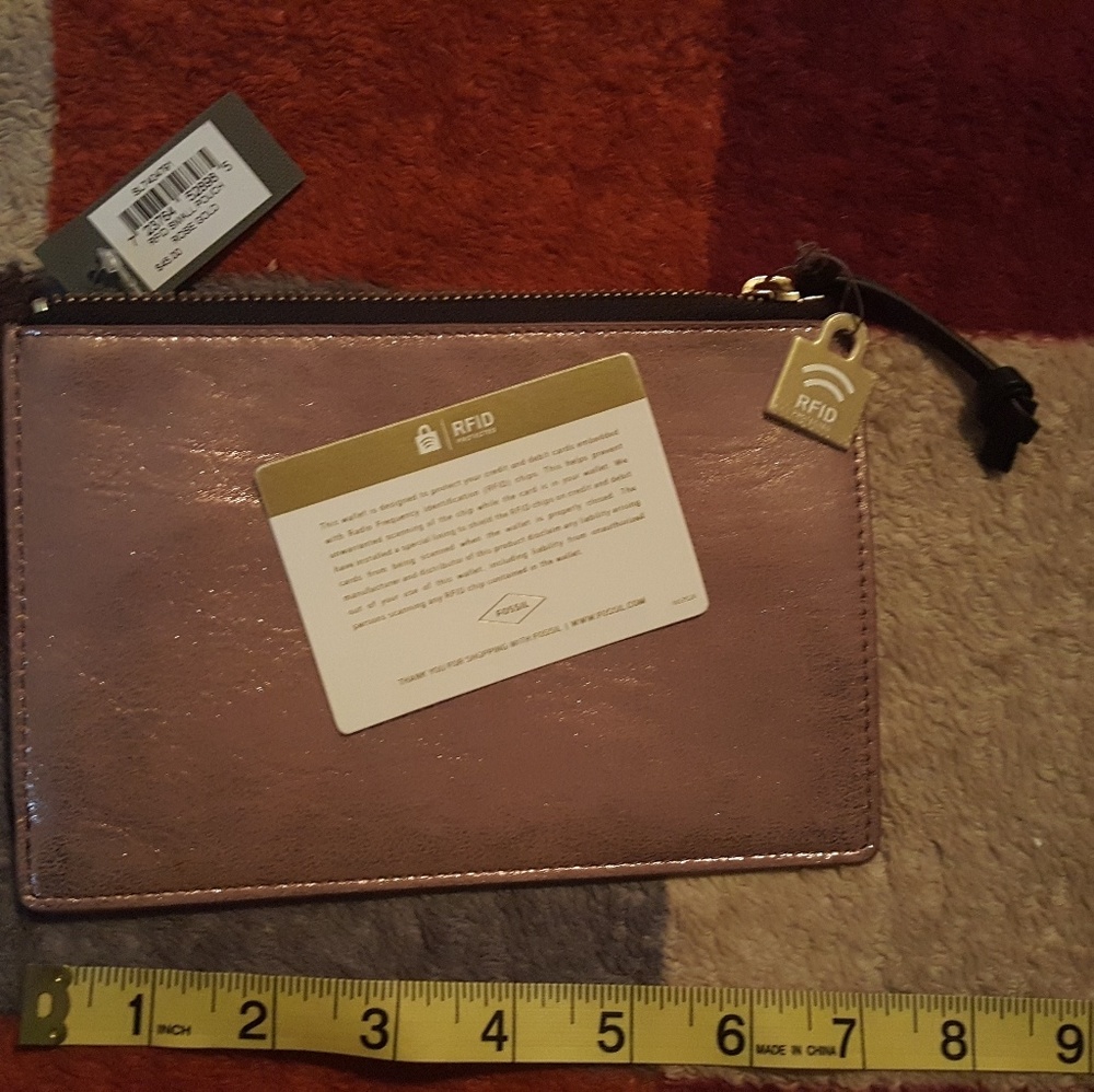 Fossil Small pouch